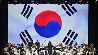 [N포커스] ‘유엔 참전용사 음악회’ 25년이 만든 기적...돈쭐난 한성기업