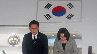 李대통령, 서울공항 도착…나토·몽골 순방 마무리