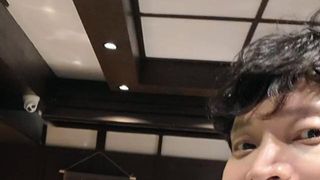 신정환, ‘라디오스타’ 인연 여전했다… 식당 방문에 커피까지 [IS하이컷]