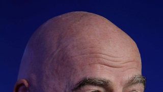 스페인 선수 때리고 '더티 플레이' 일삼았는데?...FIFA 회장 "아르헨티나 선수들 프로의식 대단해, 준우승 진심으로 축하"