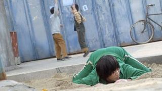 동네 바보인 줄 알았는데…내일 넷플릭스서 사라지는 반전 '이 영화'