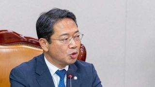 檢 보완수사권 폐지 형소법 개정안 법안소위 통과…野 회의 도중 퇴장
