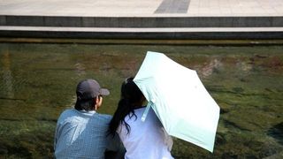 <오늘의 날씨> 푹푹 찌는 한반도⋯열대야도 지속