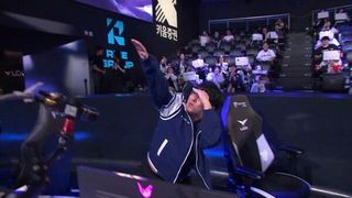 [LCK] '글로벌 압박'에 숨 막혔다... 키움 DRX, 2:1로 브리온 꺾고 풀세트 악연도 웃으며 끝냈다