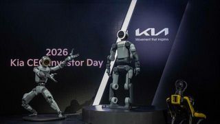 BYD·샤오펑, 내년 휴머노이드 로봇 전시장 투입⋯아틀라스는 2028년 생산현장