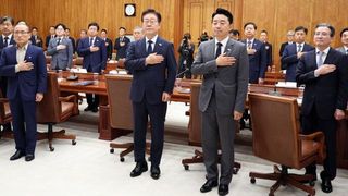 李, 메가프로젝트 2차 회의 주재...靑 “특별법 논의 미정”