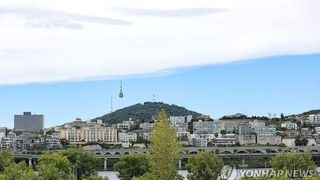 [날씨] 여전히 평년 웃도는 기온…내일 낮 최고 34도 무더위
