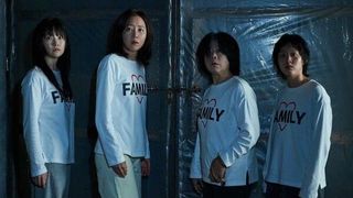 [N씨네] '복수'의 탈을 쓴 처절하고 먹먹한 소동극 '경주기행'
