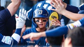 스치면 안타 ‘10G 1할 타율’ 타격 스트레스 벗어난 김주원…5안타 불방망이로 4연패 탈출 선봉 [SD 잠실 스타]